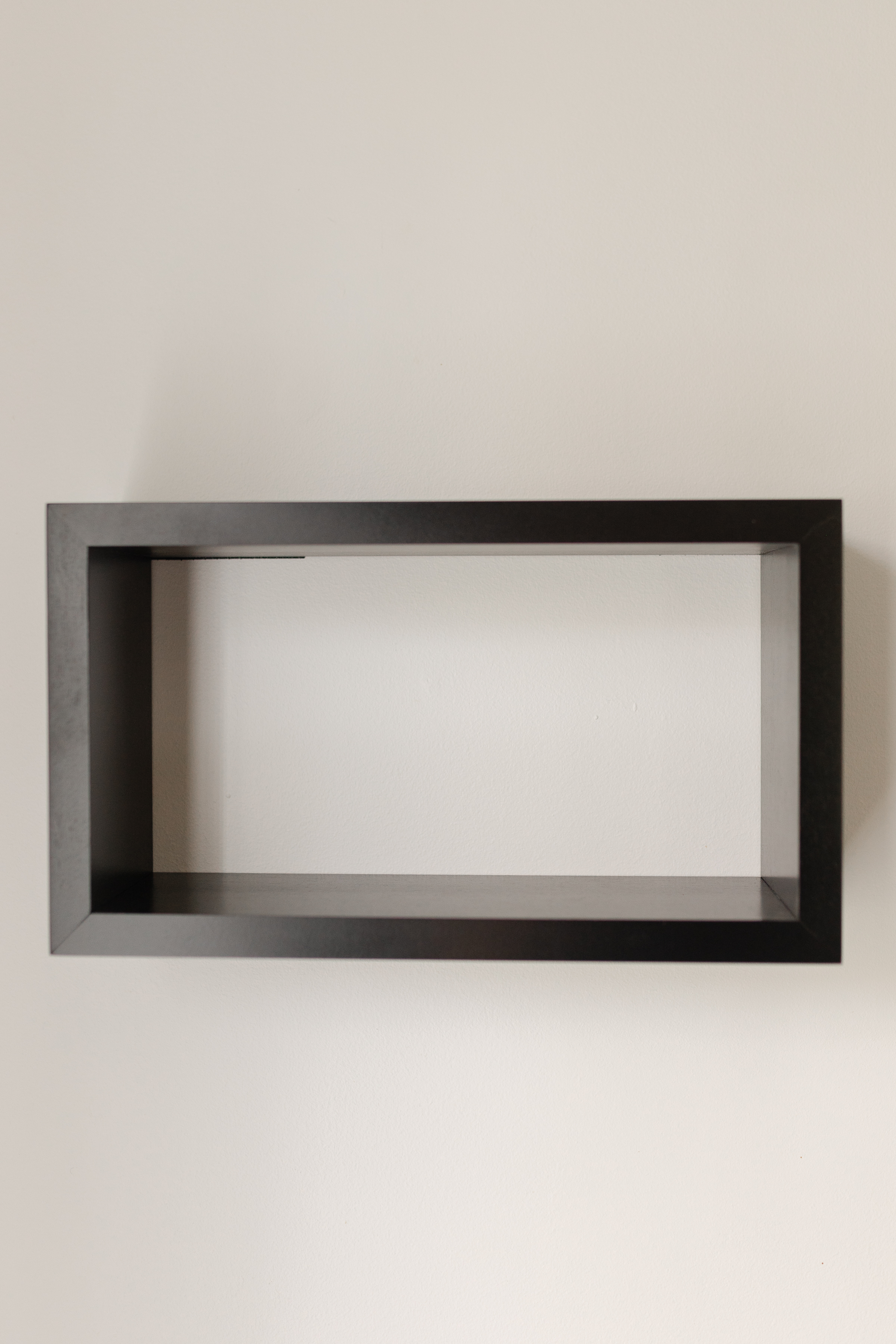 Étagère rectangulaire noire